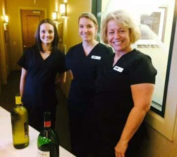 Kara, Crystal & Laurie at the Beverage Station.